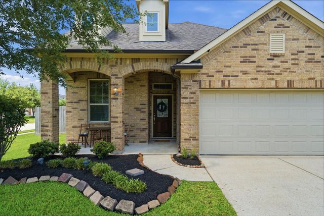 224 Harbor Bend Lane, League City, TX 77539