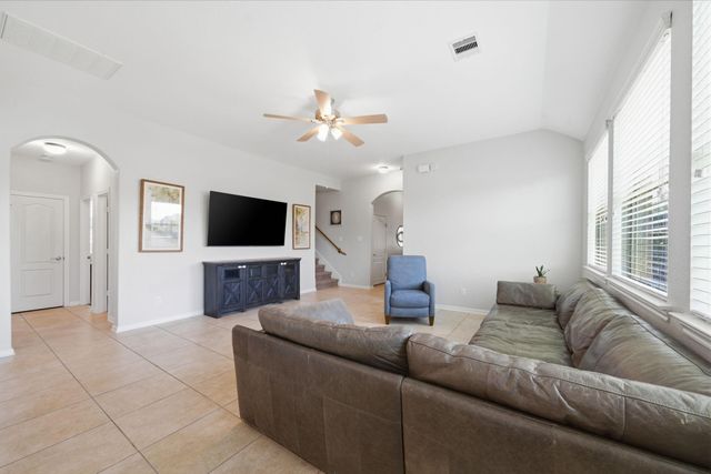 224 Harbor Bend Lane, League City, TX 77539