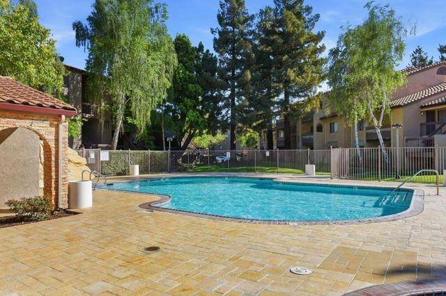 2250 Monroe Street 358, Santa Clara, CA 95050