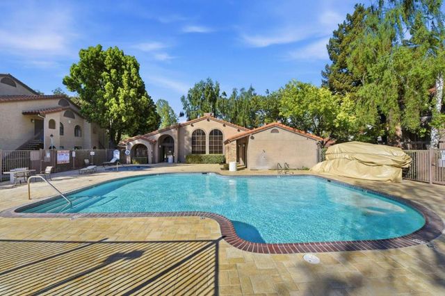 2250 Monroe Street 358, Santa Clara, CA 95050