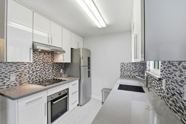 2250 Monroe Street 358, Santa Clara, CA 95050