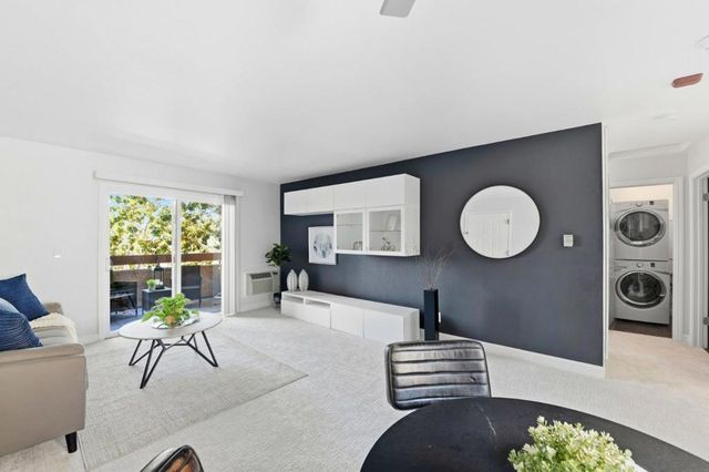 2250 Monroe Street 358, Santa Clara, CA 95050