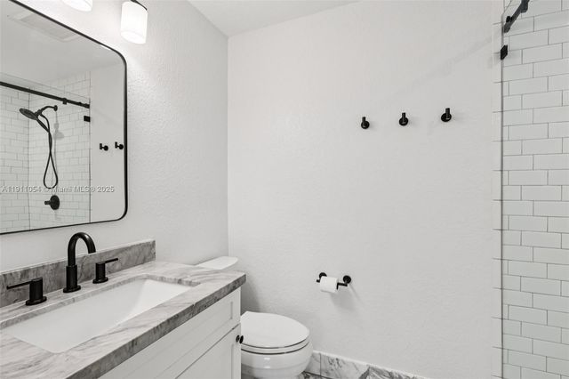 6721 SW 135th Ave, Miami, FL 33183