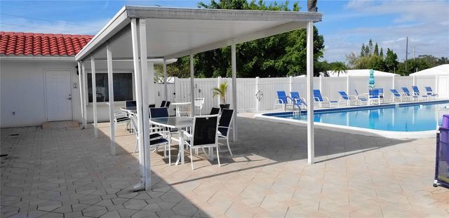 9182 42ND WAY N 5, Pinellas Park, FL 33782