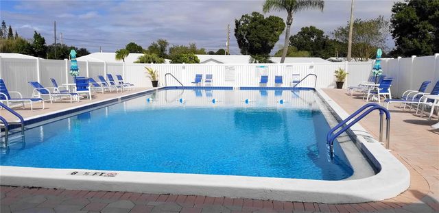 9182 42ND WAY N 5, Pinellas Park, FL 33782