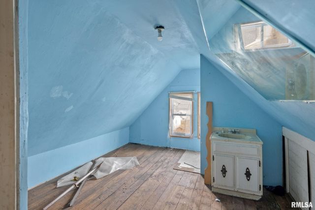 1322 15TH Street A, Moline, IL 61265