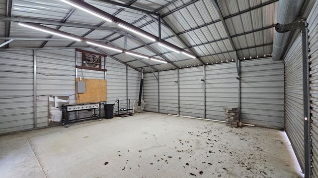 304 Willow Drive, Pottsboro, TX 75076