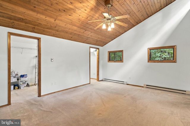 135 RUFFED GROUSE LN, Hedgesville, WV 25427