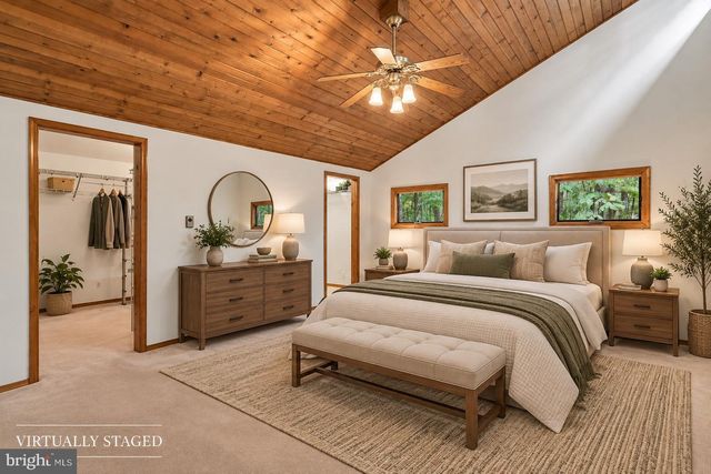 135 RUFFED GROUSE LN, Hedgesville, WV 25427