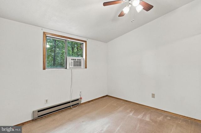 135 RUFFED GROUSE LN, Hedgesville, WV 25427