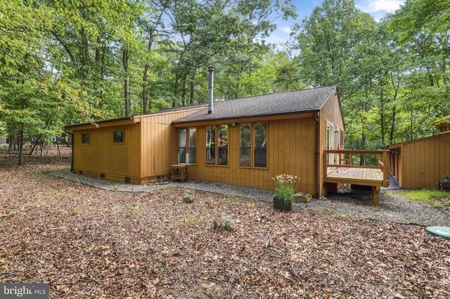 135 RUFFED GROUSE LN, Hedgesville, WV 25427