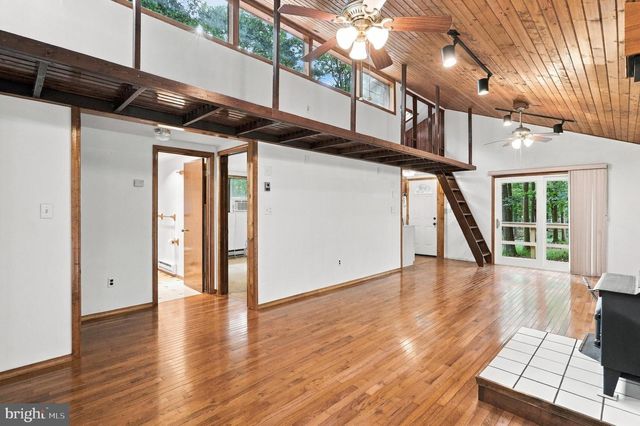 135 RUFFED GROUSE LN, Hedgesville, WV 25427