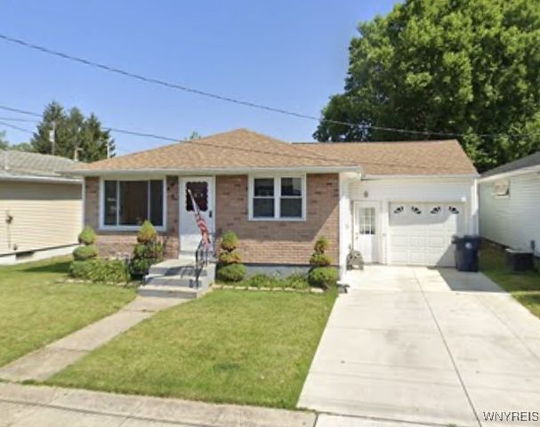 6 Krakow Street, Lackawanna, NY 14218