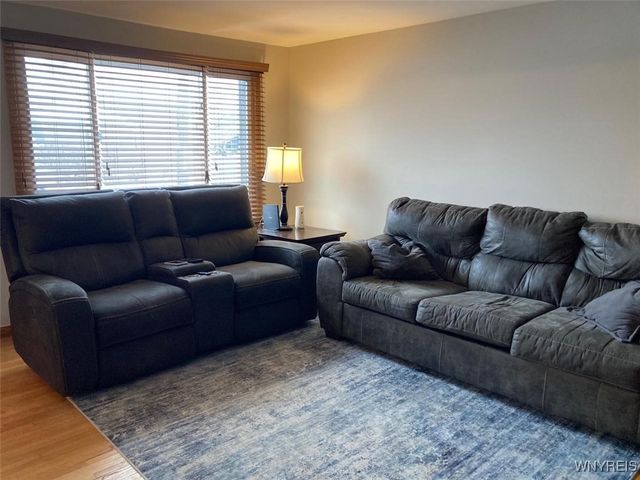 6 Krakow Street, Lackawanna, NY 14218