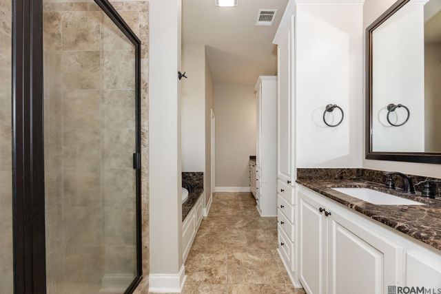 16395 Pascal Dr, Prairieville, LA 70769