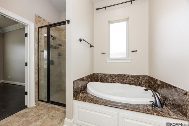 16395 Pascal Dr, Prairieville, LA 70769