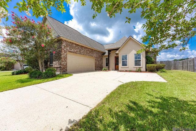 16395 Pascal Dr, Prairieville, LA 70769