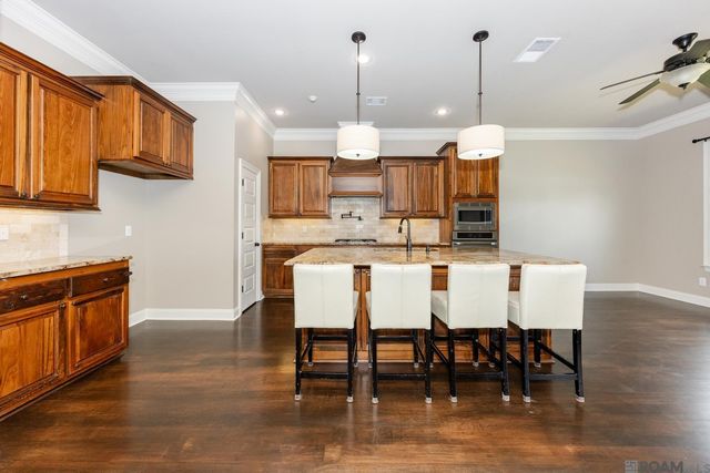 16395 Pascal Dr, Prairieville, LA 70769