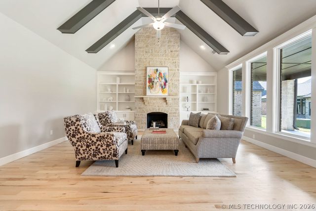 9056 E 62nd Place S, Tulsa, OK 74133