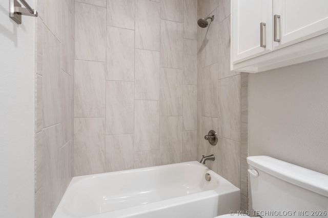 9056 E 62nd Place S, Tulsa, OK 74133