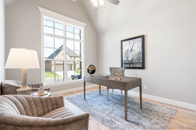 9056 E 62nd Place S, Tulsa, OK 74133