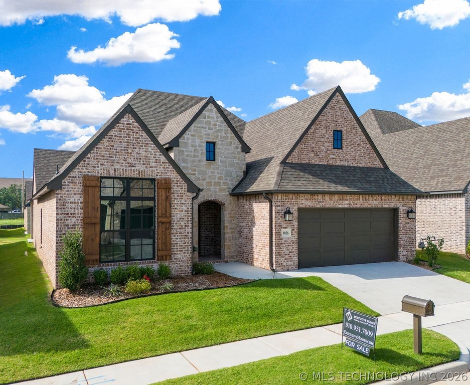 9056 E 62nd Place S, Tulsa, OK 74133