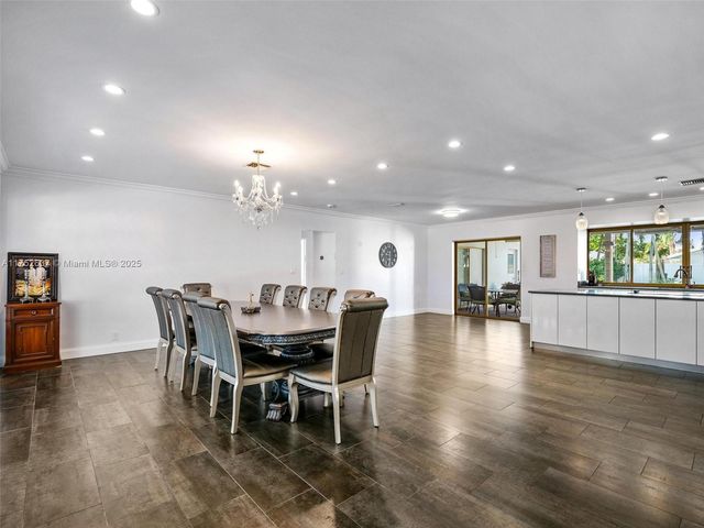 3610 N 53rd Ave, Hollywood, FL 33021