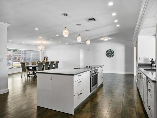 3610 N 53rd Ave, Hollywood, FL 33021