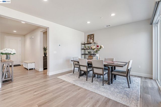 5645 Sierra Trail Way, Antioch, CA 94531