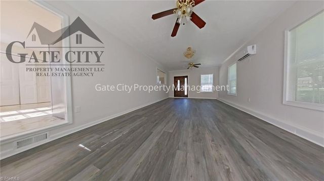 301 Cloverdale Drive, Archdale, NC 27263