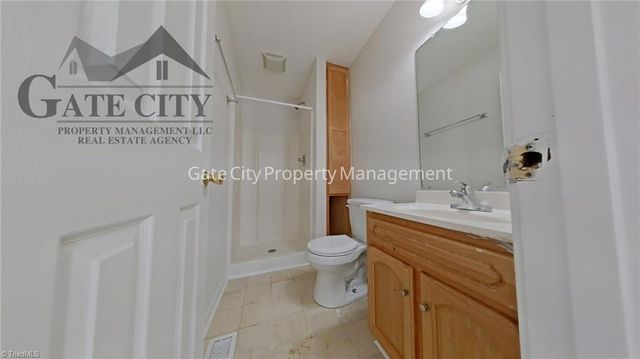 301 Cloverdale Drive, Archdale, NC 27263
