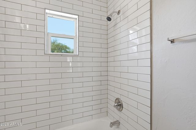 1038 N 16TH Street, Phoenix, AZ 85006