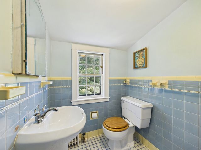 390 Marsh St, Belmont, MA 02478