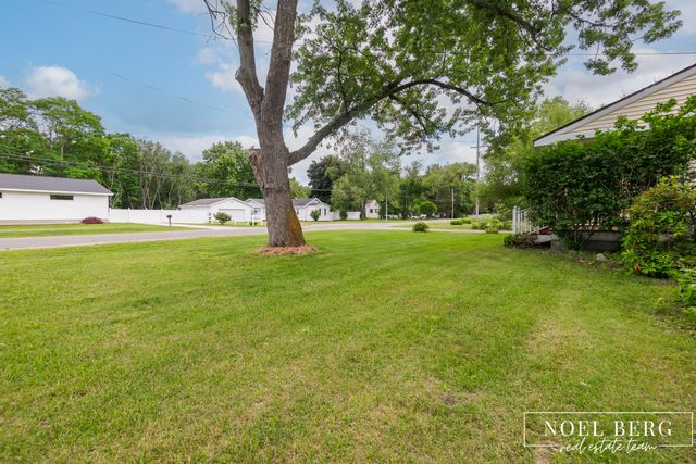 1965 Woodward Street, Muskegon Twp, MI 49442