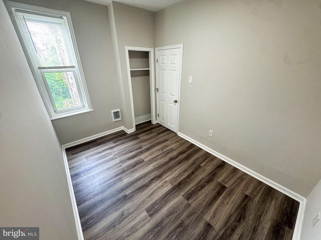2538 N GRATZ ST, Philadelphia, PA 19132