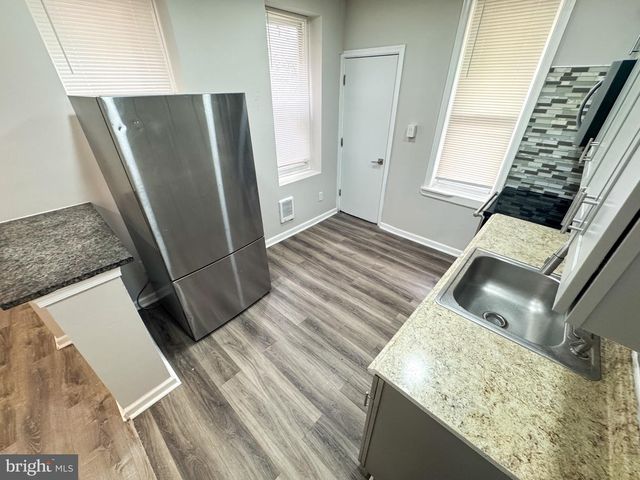 2538 N GRATZ ST, Philadelphia, PA 19132