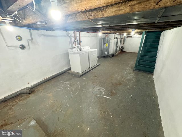 2538 N GRATZ ST, Philadelphia, PA 19132