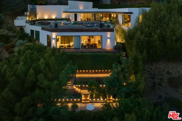 1877 Rising Glen Road, Los Angeles, CA 90069