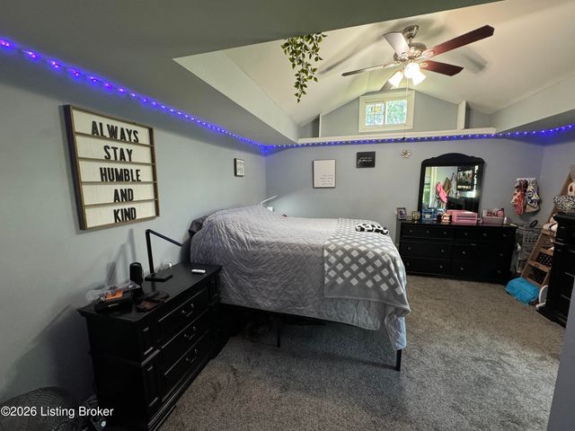 7007 Daisy Ave, Louisville, KY 40258