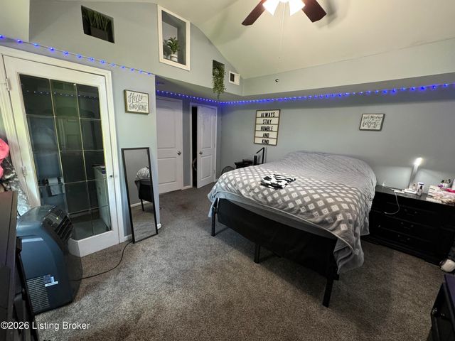 7007 Daisy Ave, Louisville, KY 40258