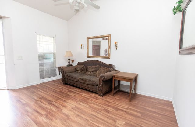 2128 Candlebrook Ct, Madison, TN 37115