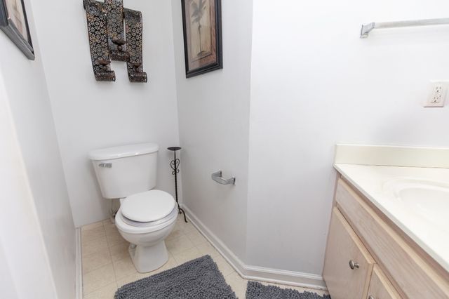 2128 Candlebrook Ct, Madison, TN 37115