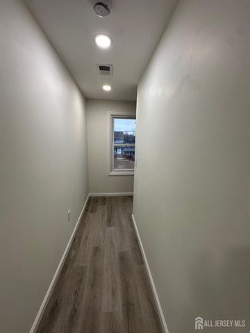 112 FAIRVIEW AVE Avenue 2, Middlesex, NJ 08854