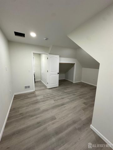 112 FAIRVIEW AVE Avenue 2, Middlesex, NJ 08854