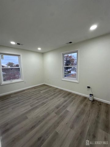 112 FAIRVIEW AVE Avenue 2, Middlesex, NJ 08854