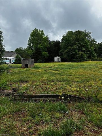5358 Gumtree Road, Winston-salem, NC 27107