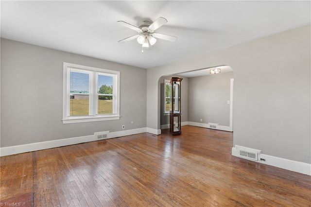 5358 Gumtree Road, Winston-salem, NC 27107
