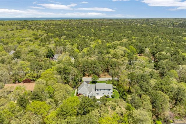 108 Wintergreen Ln, Brewster, MA 02631