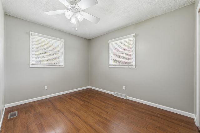 22977 Grandeur Avenue, Mattawan Vllg, MI 49071