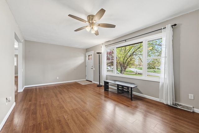 22977 Grandeur Avenue, Mattawan Vllg, MI 49071